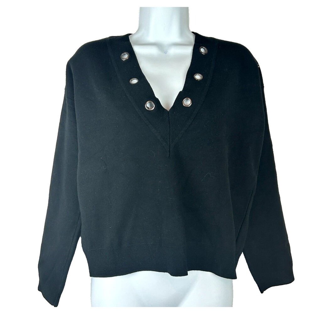One Grey Day Womens V-Neck Black Sweater Gromet Detail Size XS NWT